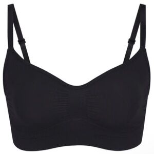 SKIMS NWOT Sculpting Bralette- ONYX Black size S/M